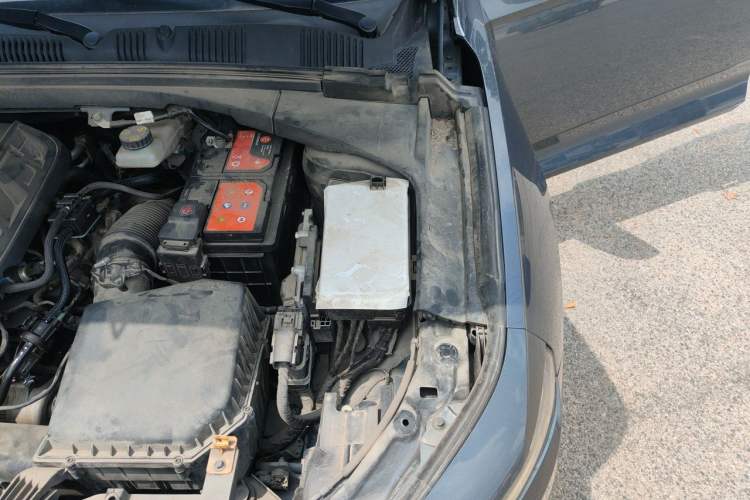 Used Geely Auto Preface 2021 2.0TD Luxury+ Version Engine Bay Left
