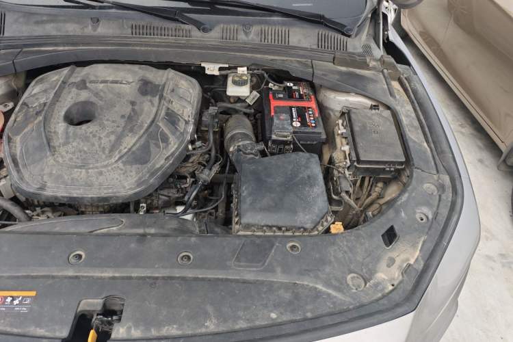 Used Geely Auto Preface 2021 Revised Version 2.0TD Luxury Edition Engine Bay Left