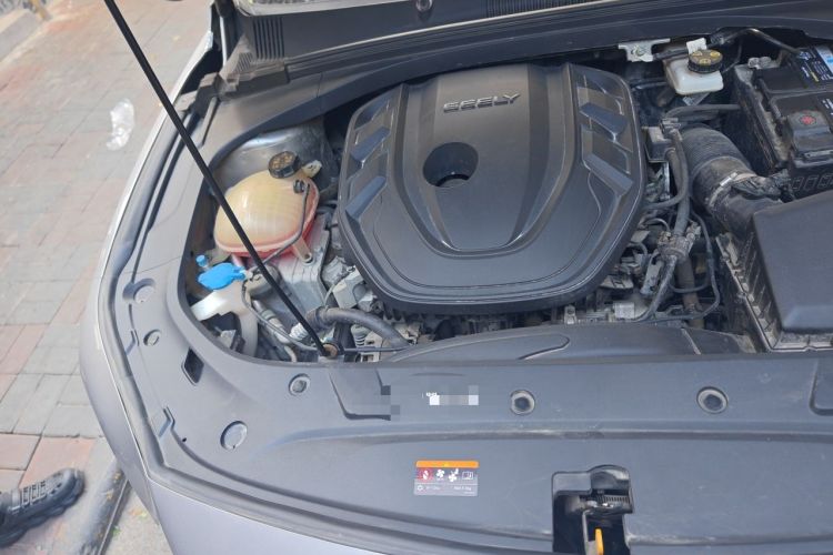 Used Geely Auto Preface 2021 2.0TD Luxury Version Engine Bay Right