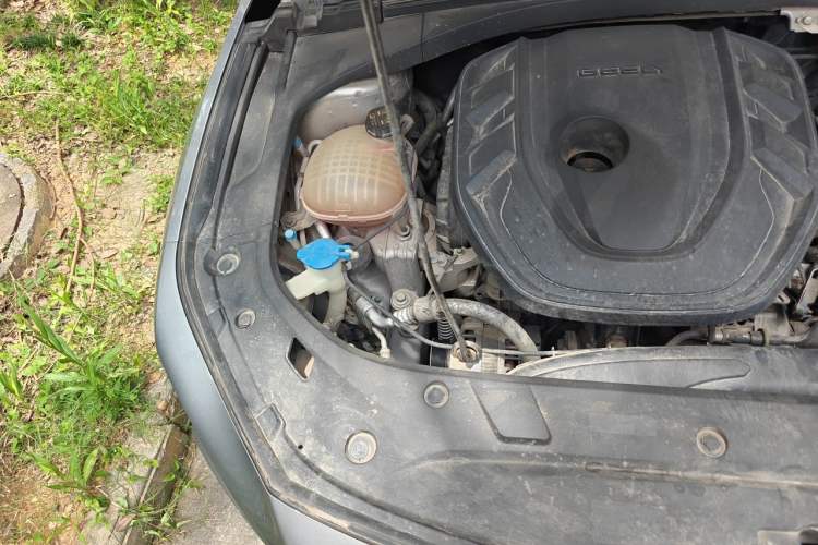 Used Geely Auto Preface 2021 2.0TD Luxury Version Engine Bay Right