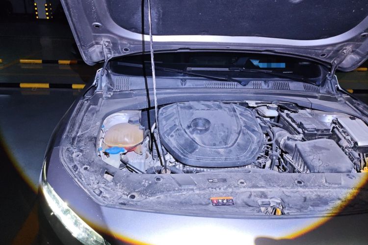 Used Geely Auto Preface 2021 2.0TD Luxury Version Engine Bay Right