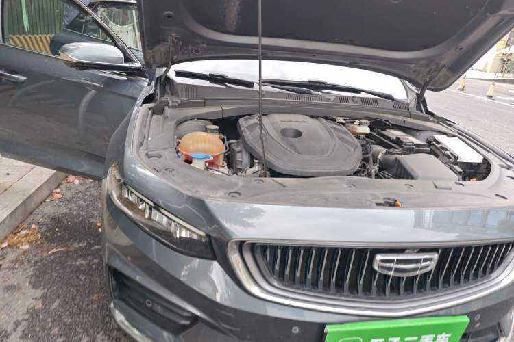 Used Geely Auto Preface 2021 2.0TD Luxury Version Engine Bay Right