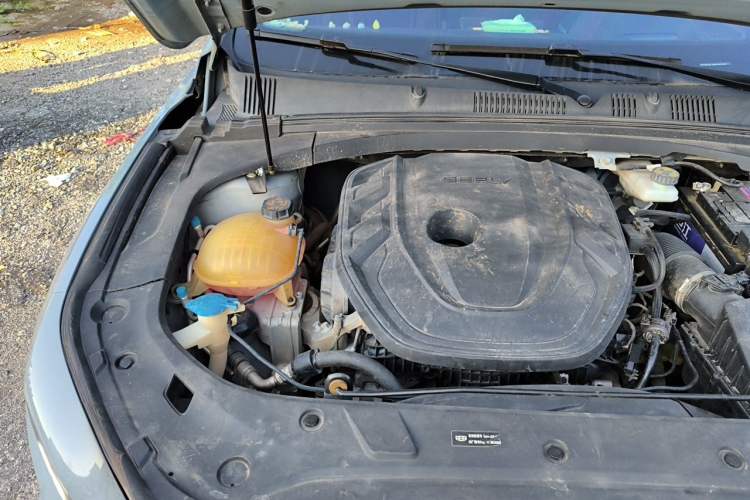 Used Geely Auto Preface 2021 2.0TD Space-Time Edition Starry Celestial Engine Bay Right