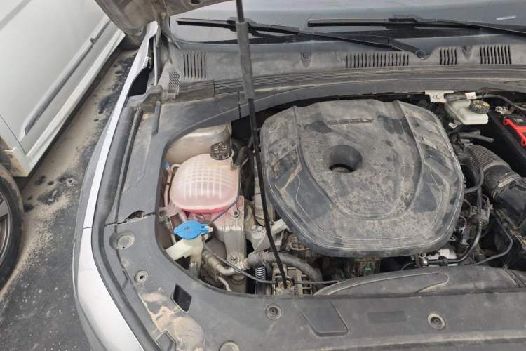 Used Geely Auto Preface 2021 Revised Version 2.0TD Luxury Edition Engine Bay Right