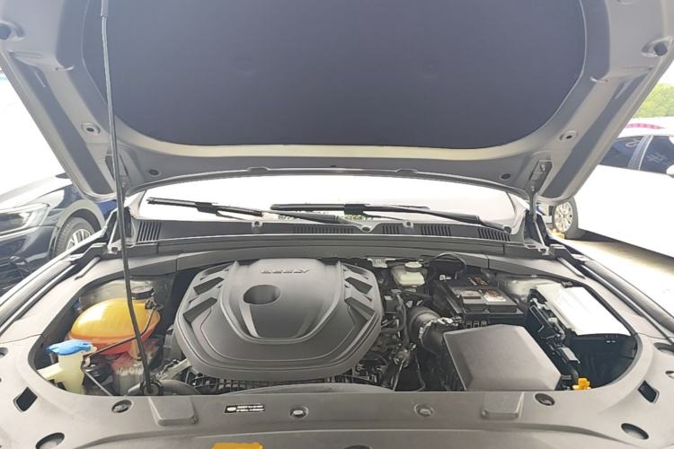 Used Geely Auto Preface 2021 2.0TD Luxury Version Engine Bay
