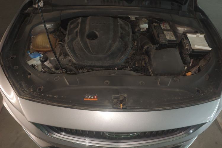 Used Geely Auto Preface 2021 2.0TD Flagship Edition Engine Bay