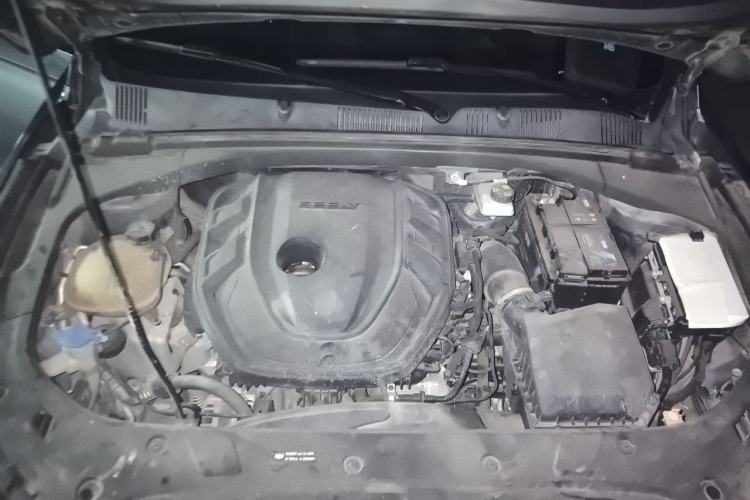 Used Geely Auto Preface 2021 Revised Version 2.0TD Luxury Edition Engine Bay