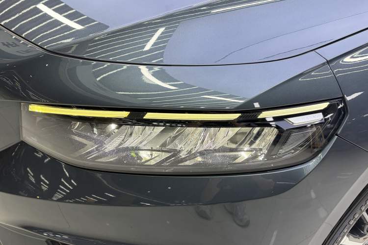 Used Geely Auto Preface 2021 2.0TD Luxury Version Exterior 4