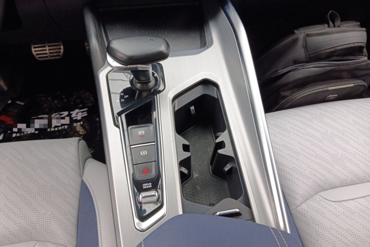 Used Geely Auto Preface 2021 Revised Version 2.0TD Luxury Edition Gear Lever