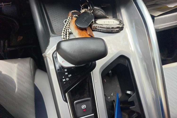 Used Geely Auto Preface 2021 2.0TD Luxury Version Gear Lever