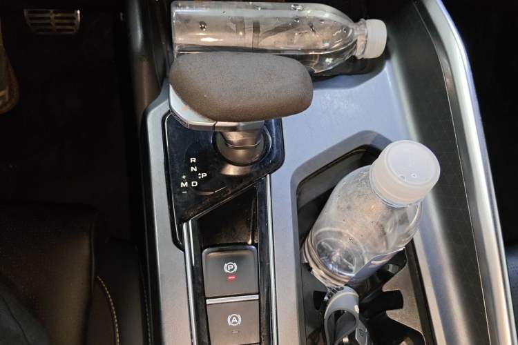 Used Geely Auto Preface 2021 2.0TD Space-Time Edition Hao Yue Gear Lever