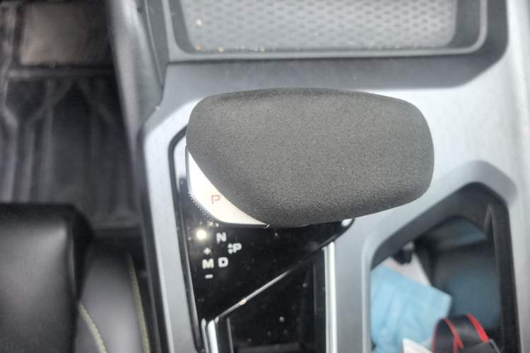 Used Geely Auto Preface 2021 2.0TD Space-Time Edition Starry Celestial Gear Lever