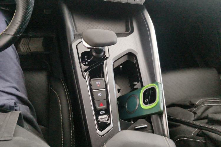 Used Geely Auto Preface 2021 2.0TD Space-Time Edition Hao Yue Gear Lever