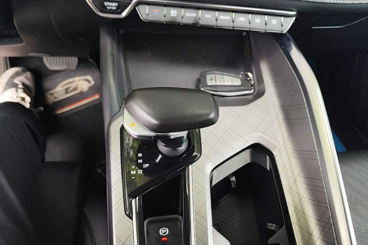 Used Geely Auto Preface 2021 2.0TD Luxury Version Gear Lever