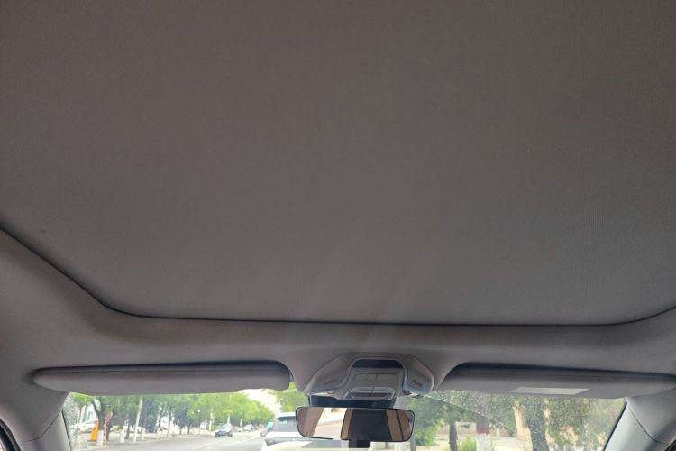 Used Geely Auto Preface 2021 Revised Version 2.0TD Luxury Edition Headliner