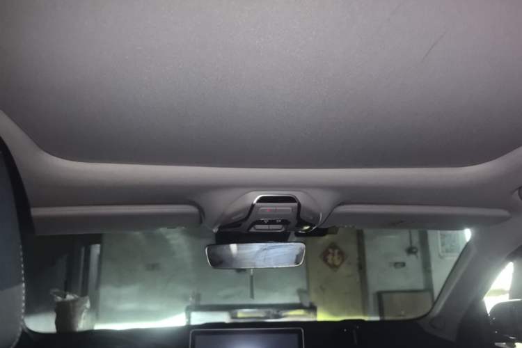 Used Geely Auto Preface 2021 Revised Version 2.0TD Luxury Edition Headliner