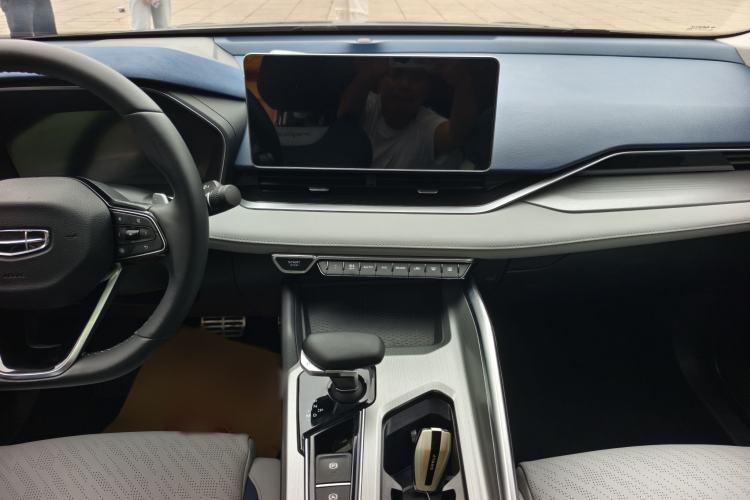 Used Geely Auto Preface 2021 Revised Version 2.0TD Luxury Edition Interior 5