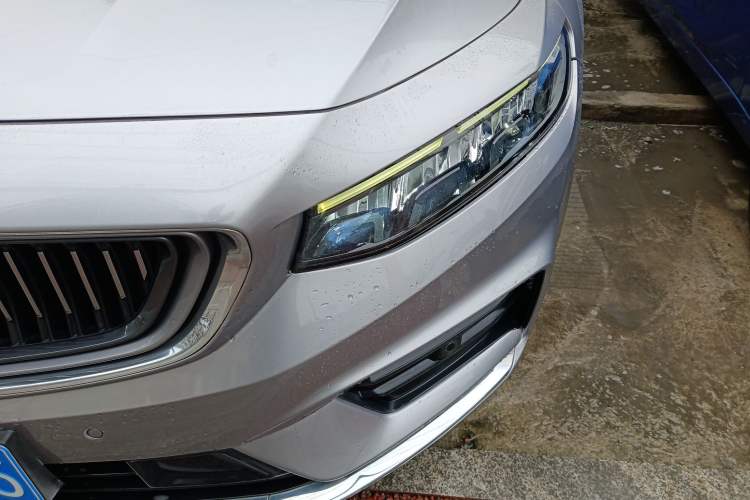 Used Geely Auto Preface 2021 Revised Version 2.0TD Luxury Edition Left Front Headlight