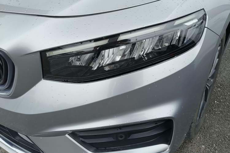 Used Geely Auto Preface 2021 2.0TD Luxury Version Left Front Headlight