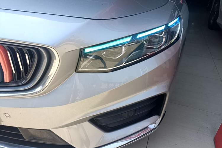 Used Geely Auto Preface 2021 2.0TD Luxury Version Left Front Headlight