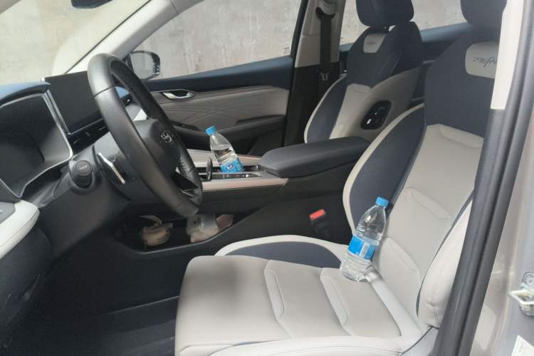 Used Geely Auto Preface 2021 2.0TD Flagship Edition Left Front Seat