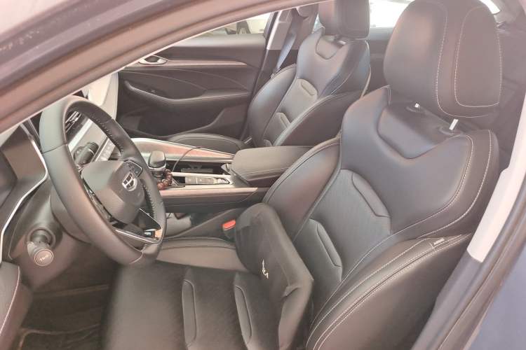 Used Geely Auto Preface 2021 2.0TD Luxury Version Left Front Seat