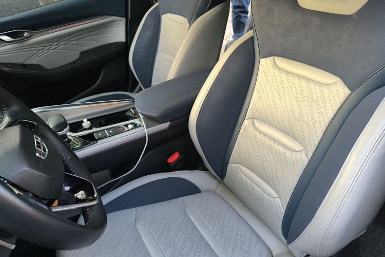 Used Geely Auto Preface 2021 Revised Version 2.0TD Luxury Edition Left Front Seat