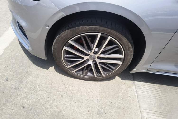 Used Geely Auto Preface 2021 2.0TD Luxury Version Left Front Wheel Hub