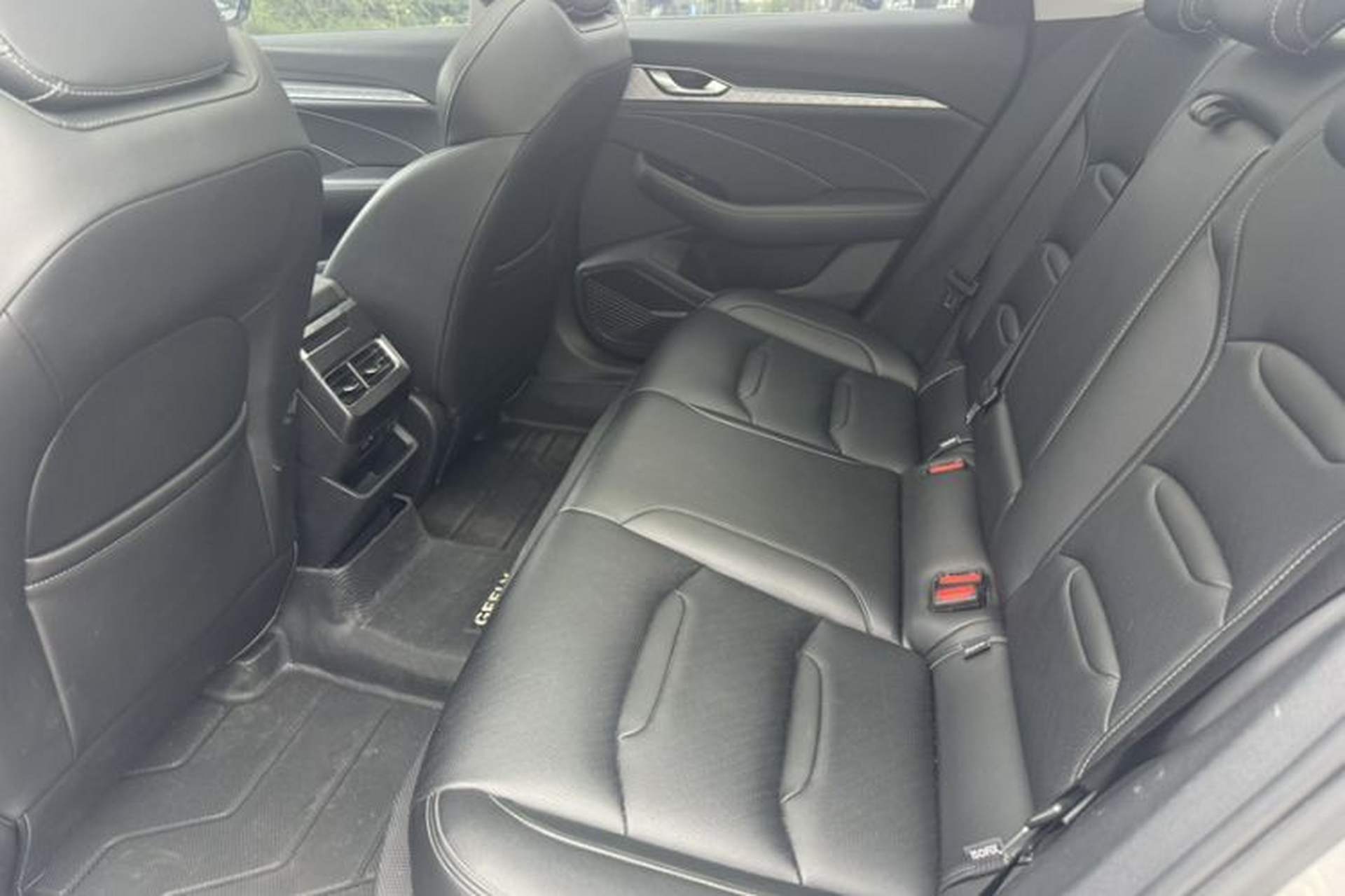 Used Geely Auto Preface 2021 2.0TD Luxury Version Left Rear Seat