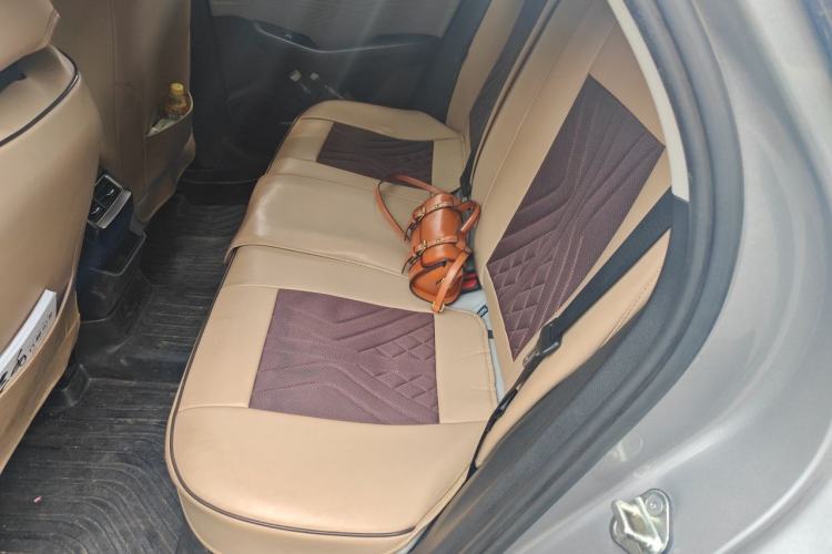 Used Geely Auto Preface 2021 Revised Version 2.0TD Luxury Edition Left Rear Seat