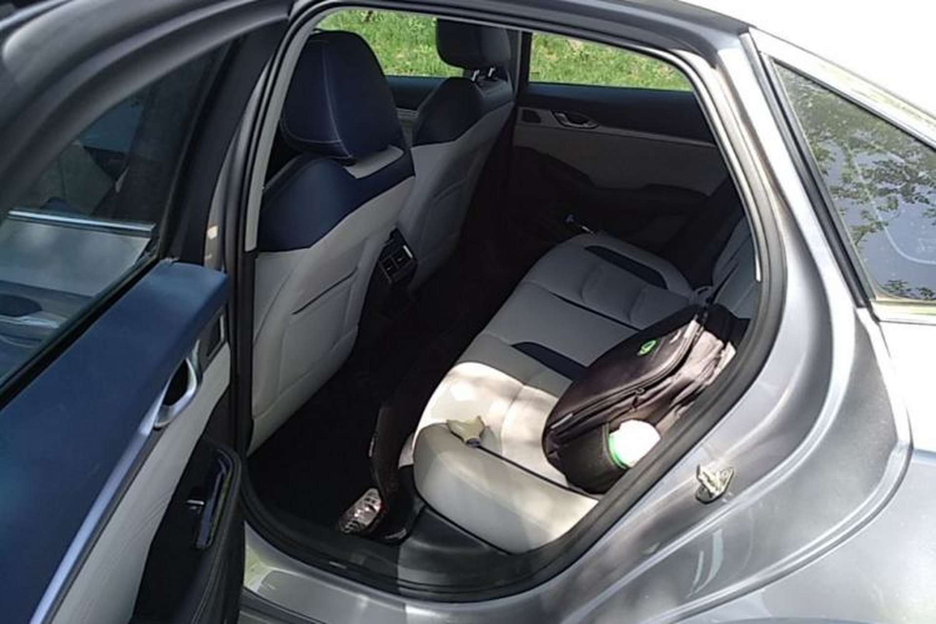 Used Geely Auto Preface 2021 Revised Version 2.0TD Luxury Edition Left Rear Seat
