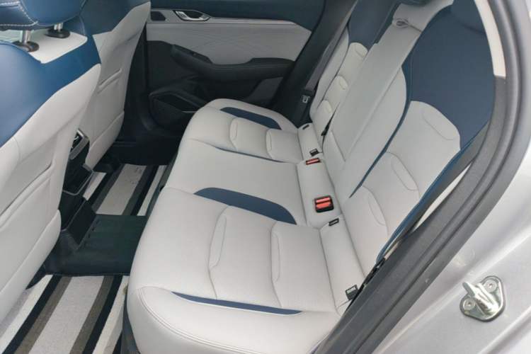 Used Geely Auto Preface 2021 2.0TD Flagship Edition Left Rear Seat