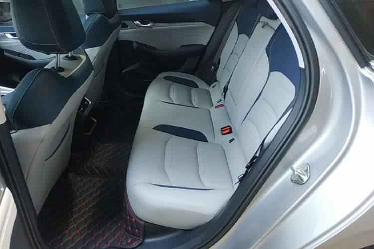 Used Geely Auto Preface 2021 Revised Version 2.0TD Luxury Edition Left Rear Seat