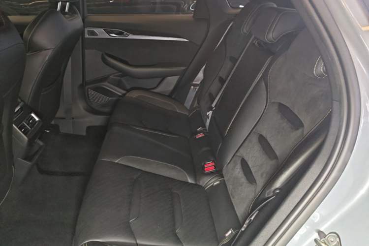 Used Geely Auto Preface 2021 2.0TD Space-Time Edition Hao Yue Left Rear Seat