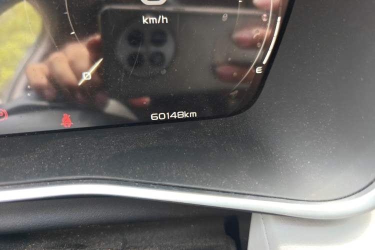 Used Geely Auto Preface 2021 2.0TD Luxury Version Odometer Close Up