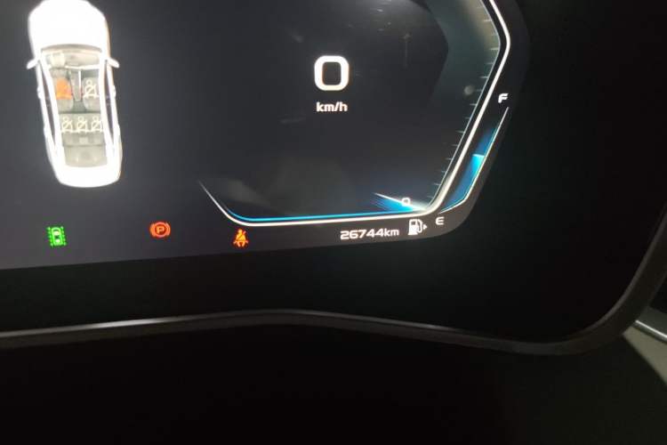 Used Geely Auto Preface 2021 Revised Version 2.0TD Luxury Edition Odometer Close Up
