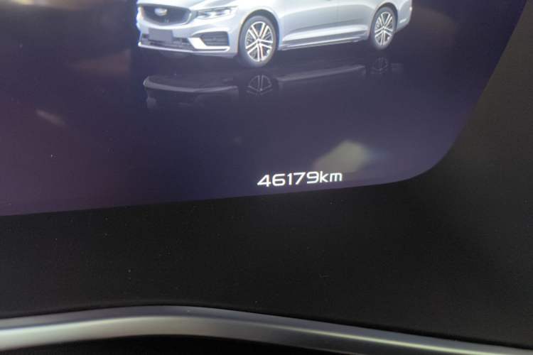 Used Geely Auto Preface 2021 2.0TD Luxury Version Odometer Close Up