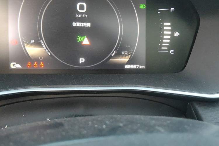Used Geely Auto Preface 2021 2.0TD Luxury Version Odometer Close Up