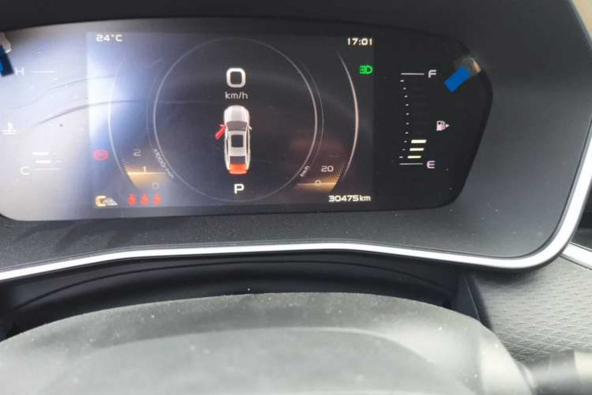 Used Geely Auto Preface 2021 2.0TD Luxury Version Odometer Close Up