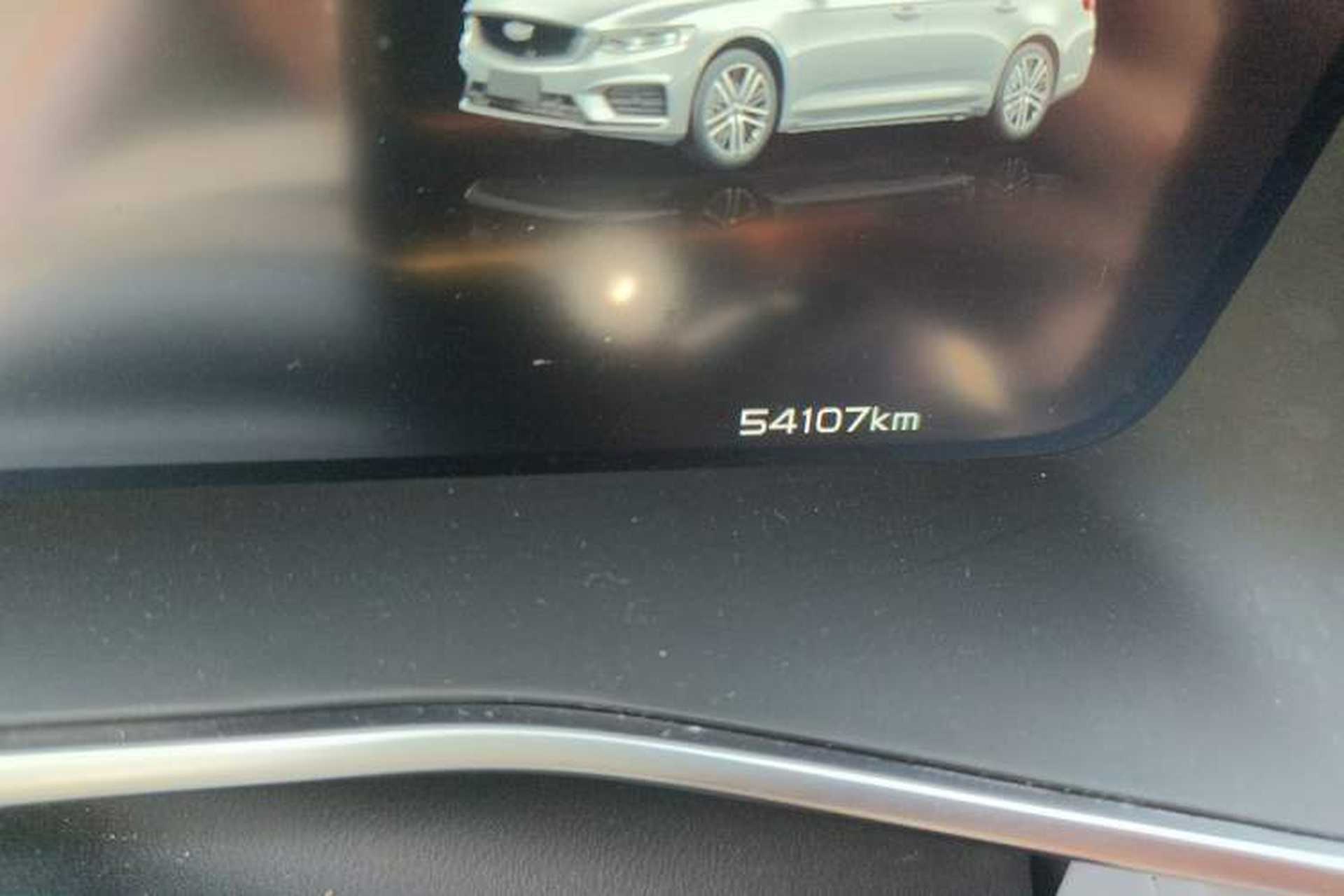 Used Geely Auto Preface 2021 2.0TD Luxury Version Odometer Close Up