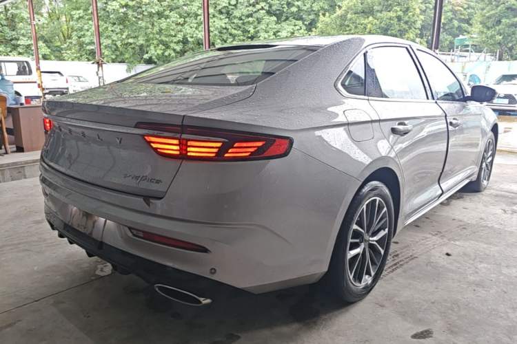 Used Geely Auto Preface 2021 2.0TD Luxury Version Rear Right 45 Deg