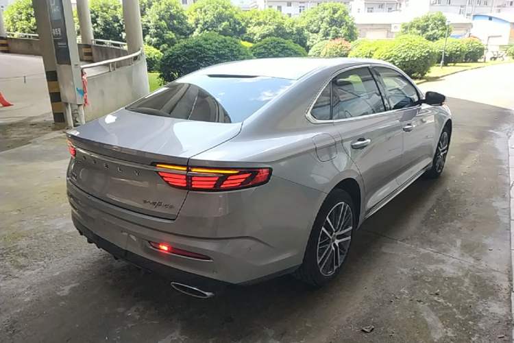 Used Geely Auto Preface 2021 Revised Version 2.0TD Luxury Edition Rear Right 45 Deg