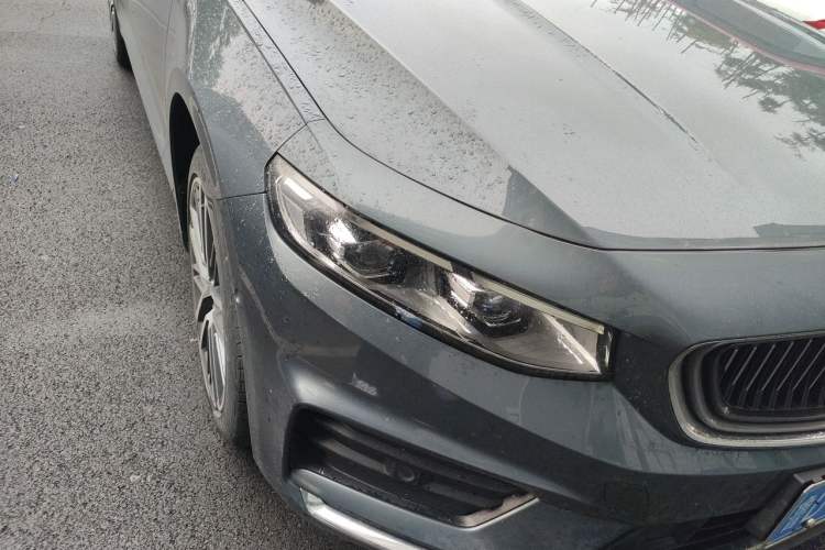 Used Geely Auto Preface 2021 2.0TD Luxury Version Right Front Headlight
