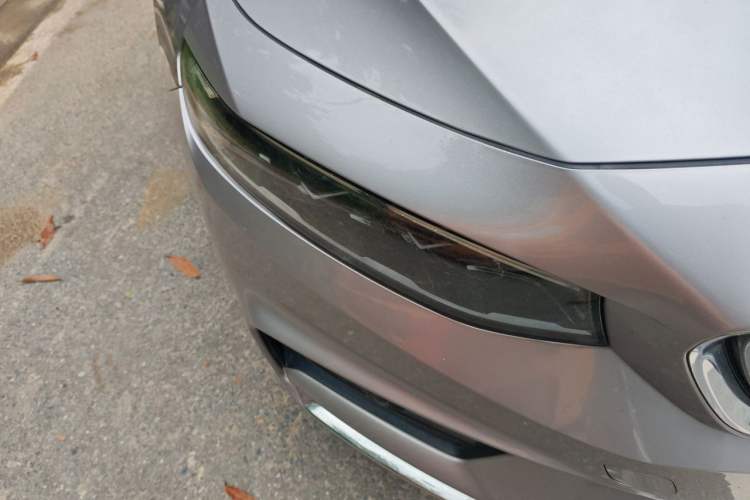 Used Geely Auto Preface 2021 2.0TD Luxury Version Right Front Headlight