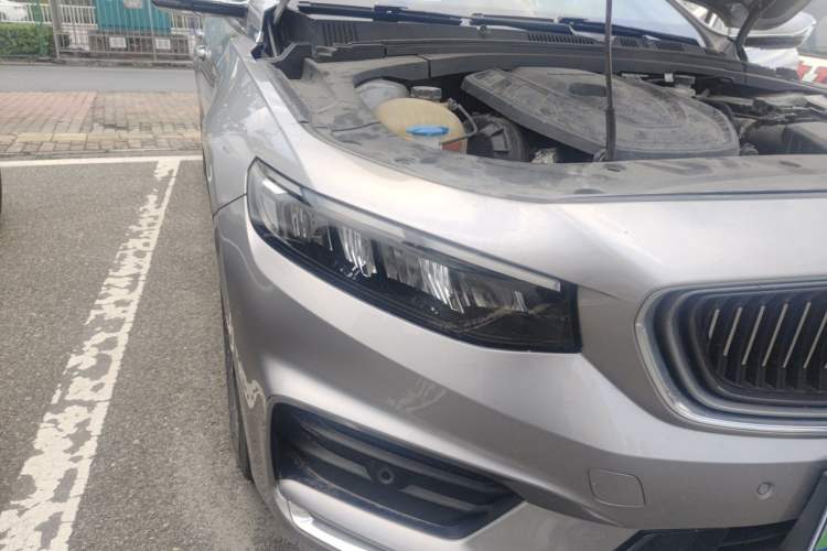 Used Geely Auto Preface 2021 2.0TD Luxury Version Right Front Headlight