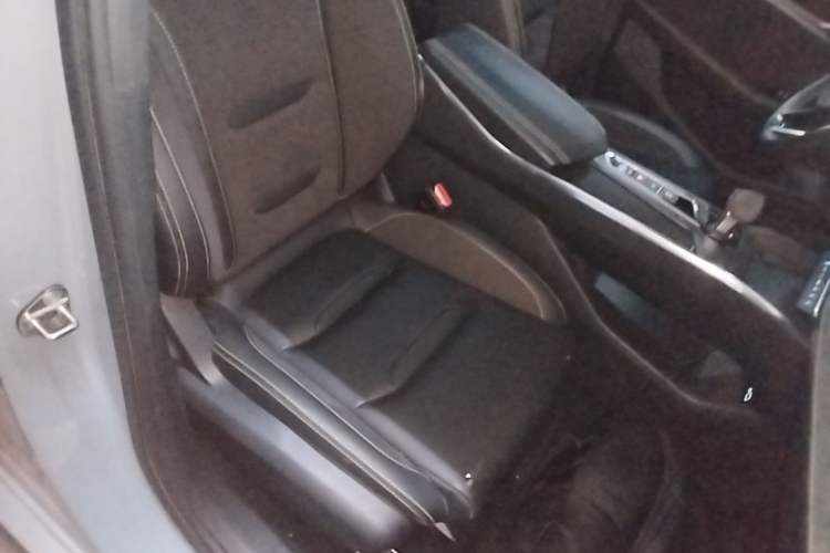 Used Geely Auto Preface 2021 2.0TD Space-Time Edition Hao Yue Right Front Seat