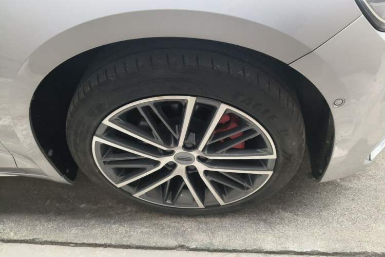 Used Geely Auto Preface 2021 2.0TD Flagship Edition Right Front Wheel Hub