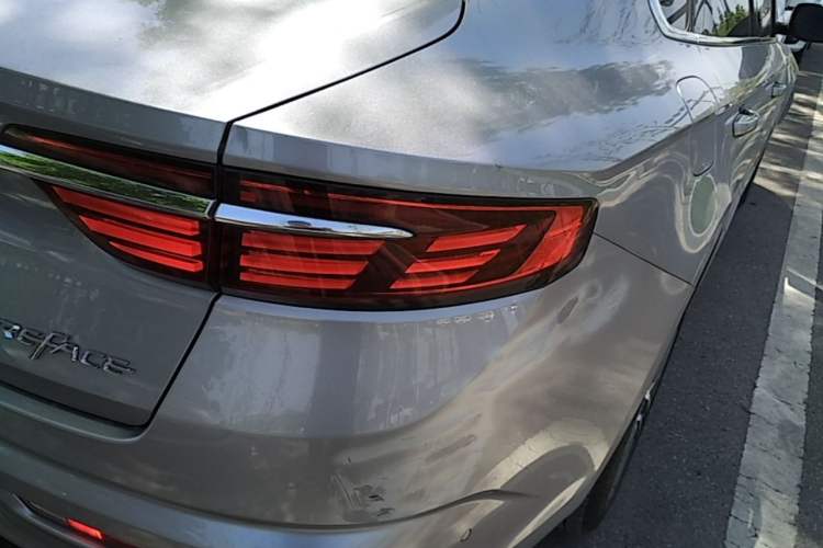 Used Geely Auto Preface 2021 Revised Version 2.0TD Luxury Edition Right Rear Taillight