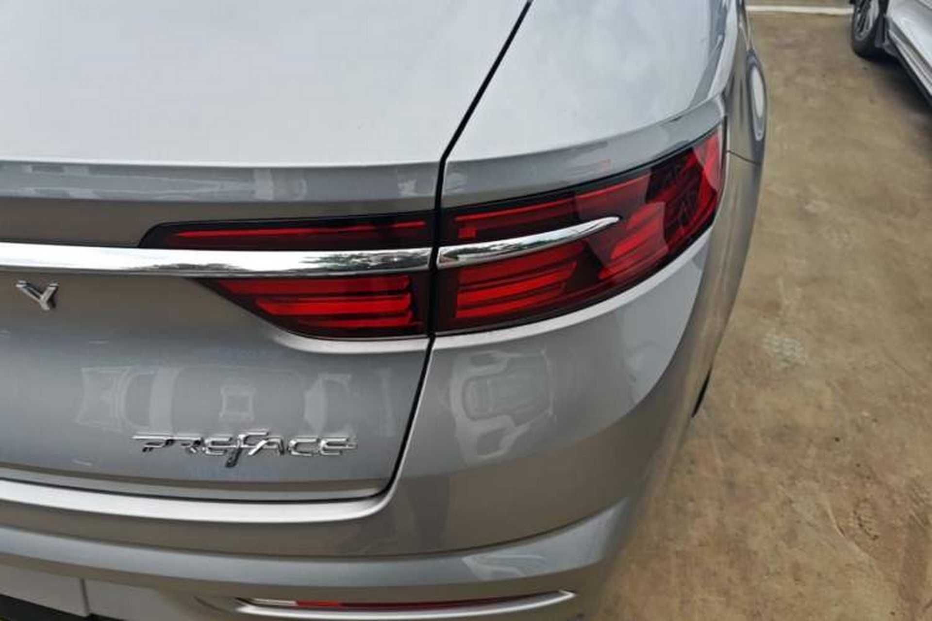 Used Geely Auto Preface 2021 2.0TD Luxury Version Right Rear Taillight