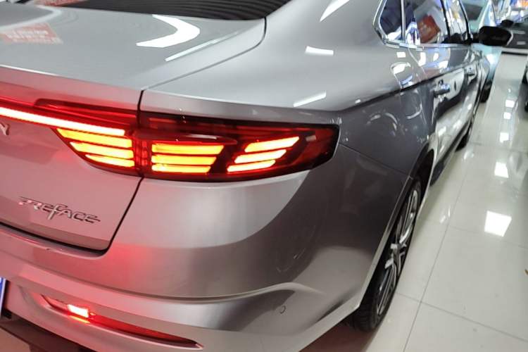 Used Geely Auto Preface 2021 Revised Version 2.0TD Luxury Edition Right Rear Taillight